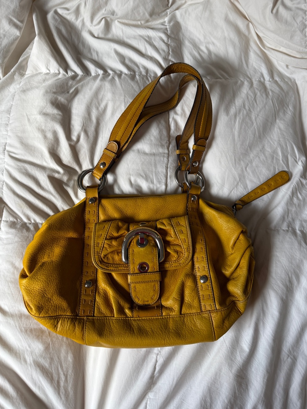 B. Makowsky Shoulder Bag